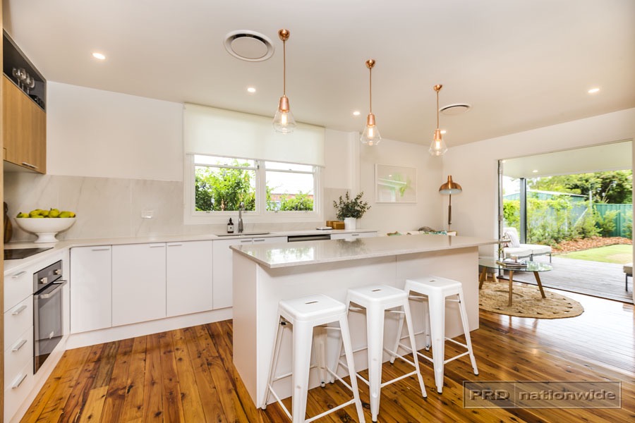 42 Roslyn Ave Charlestown09-2