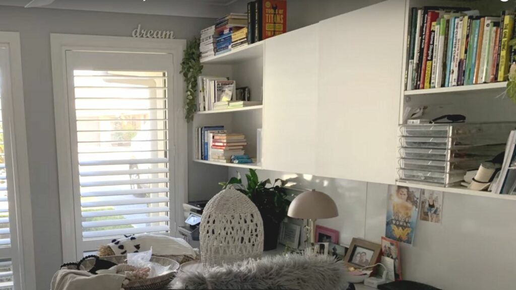 Old Melamine Shelves READY for DIY Paint Makeover 