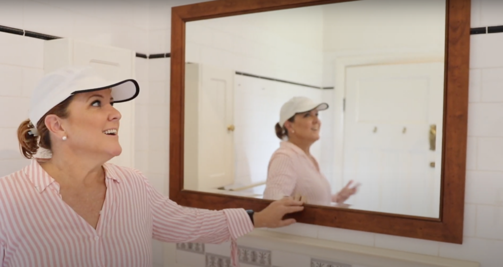 Simple bathroom mirror makeover