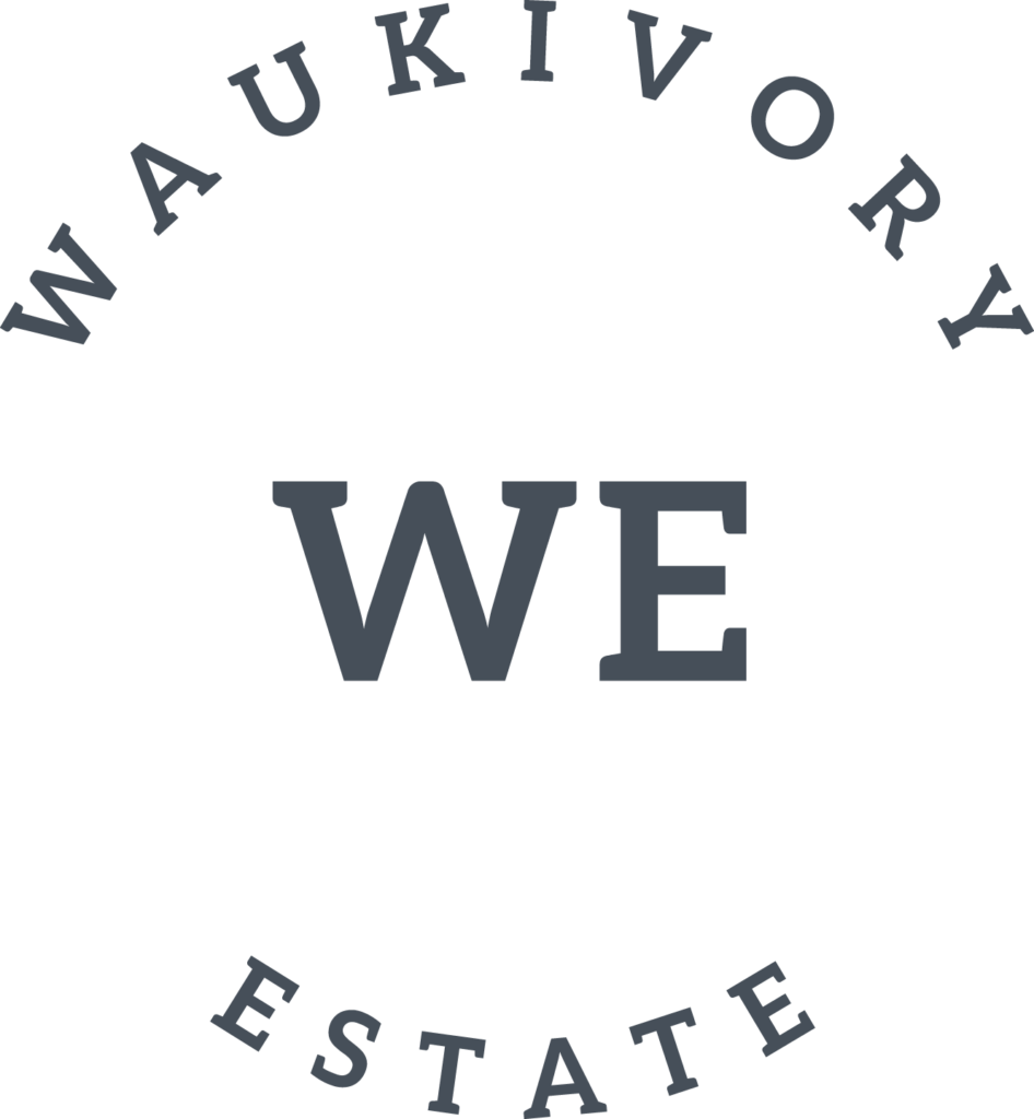 Waukivory Estate Circle Logo